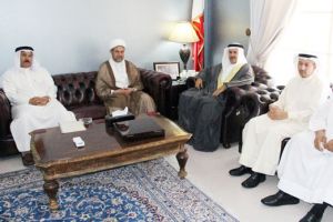 محافظ العاصمة يؤكد تشكيل فريق لرصد احتياجات أهالي الجفير والغريفة وبقية المناطق التابعة للمحافظة