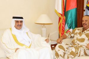 القائد العام يستعرض علاقات التعاون مع وزارة الداخلية في سبيل حفظ الأمن والاستقرار