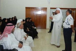 مدير 'المرور' يستمع لملاحظات سواق نقل الطلبة ويدعو لحلحلتها