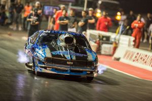 ختام مثير للجولة الأولى من بطولة البحرين لسباق السرعة (شاهد الصور)