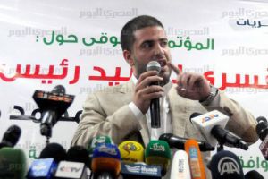 نجل مرسي يتراجع عن السفر للبحرين