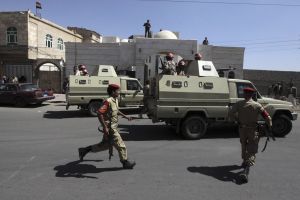 قيادي سلفي يحذر من حرب طائفية في اليمن مع استمرار حصار دماج بشمال البلاد