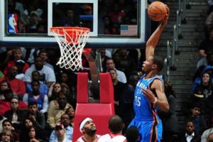 ثاندر يتغلب على ويزاردز بعد وقت إضافي في دوري كرة السلة الأميركي