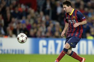 ميسي يغيب نحو ثمانية أسابيع وإصابة فابريجاس تبعده 7 أيام عن الملاعب