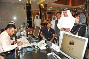 وزير البلديات:تقديم الطلبات الكترونيا لمجموعة إضافية من التراخيص والزوايا والإعلانات