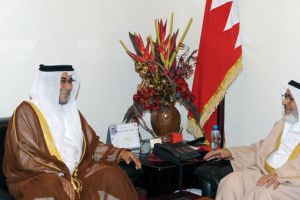 الظهراني يشيد بالتعاون الوثيق بين السلطتين 'التشريعية' و'التنفيذية'