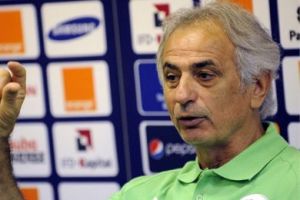 المدرب المساعد لمنتخب الجزائر: خليلودزيتش سيبقى في منصبه