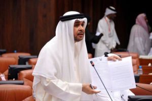 العطيش يطالب باحتواء أزمة المسرَّحين من جامعة دلمون