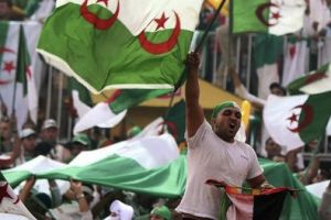 تصفيات مونديال 2014: بوركينا فاسو تتقدم باحتجاج ضد الجزائر