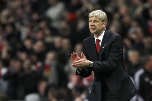 فينجر سعيد بتعزيز أرسنال صدارته للدوري الانجليزي