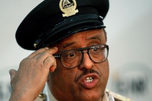 ضاحي خلفان