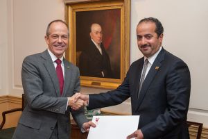 الخارجية الأمريكية تستقبل سفير مملكة البحرين المعين لدى أميركا