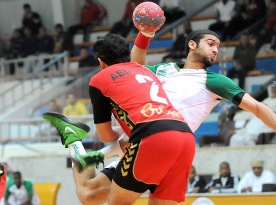 حسين الصياد في مشاركة سابقة مع الأهلي السعودي