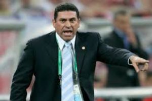 مدرب هندوراس : لدينا فريق يمكنه لعب دور البطولة في المونديال البرازيلي