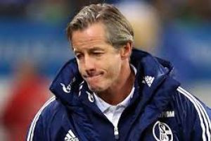 شالكه ينفي الشائعات ويؤكد استمرار كيلر في منصب المدير الفني