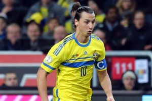 إبراهيموفيتش أفضل رياضي سويدي لعام 2013