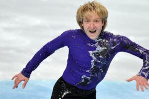 تأزم موقف نجم التزلج الفني الروسي في التأهل إلى سوتشي