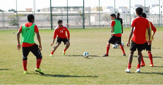 من تدريبات الأحمر أمس بالدوحة