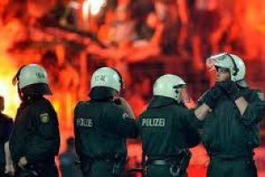 تأمين الملاعب من المشاغبين كلف الشرطة الألمانية الموسم الماضي 38 مليون يورو