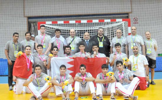 منتخب اليد يحتفي ببرونزية الألعاب الآسيوية للشباب