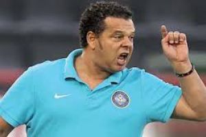 البنزرتي التونسي يتعاقد مع المدرب ماهر الكنزاري