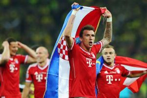 بايرن ينفي رغبته التفريط بمهاجمه الكرواتي ماندزوكيتش