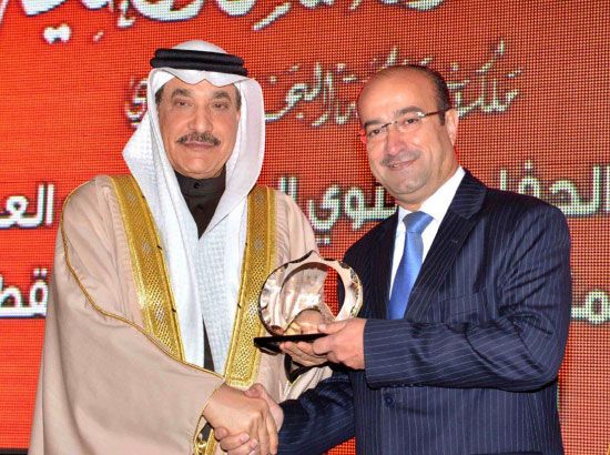 وزير العمل مكرماً زهير توفيقي