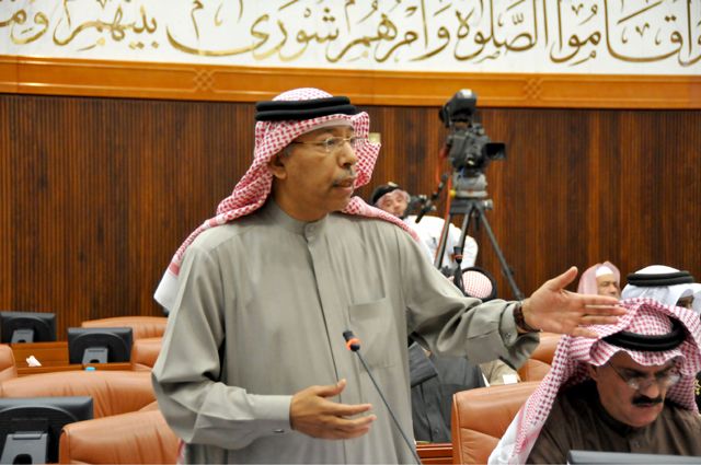 الدوسري: كل إنسان فصل من عمله مظلوماً يجب أن يرفع عنه الظلم