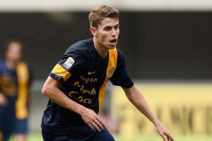 جورجينيو البرازيلي في طريقه الى نابولي الايطالي