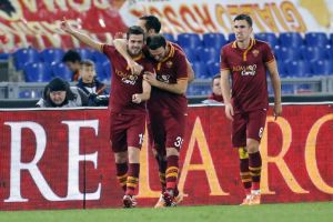 روما يستعيد توازنه في الدوري الايطالي بفوزه على سمبدوريا