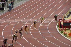 تشومبا الكيني يفوز بماراثون طوكيو