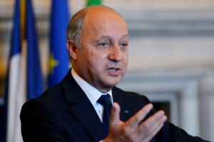 فرنسا تدعو الى 'تعليق التحضير لاجتماع مجموعة الثماني في سوتشي'