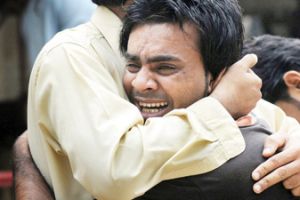 اعتقال باكستاني متورط بقتل 100 شخص في كراتشي