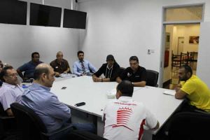 نادي المارشالز يواصل اجتماعاته التحضيرية لسباق الفورمولا 1