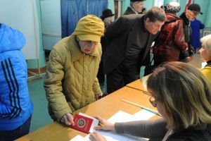 95% من ناخبي القرم يصوتون لصالح الانضمام إلى روسيا