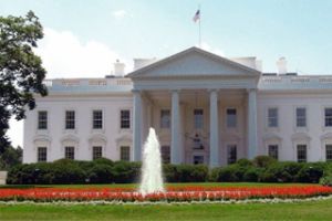 البيت الأبيض:  تصرفات روسيا خطيرة ومزعزعة للاستقرار