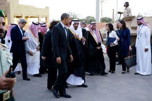 اوباما يؤكد أهمية العلاقات مع السعودية في محادثاته مع الملك عبدالله