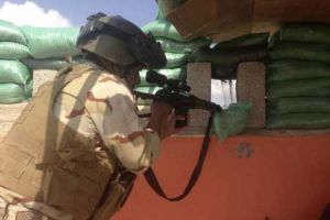 القوات العراقية تعلن تدمير 5 زوارق لداعش بغرب الأنبار