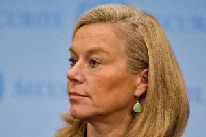 وصول مسؤولة أممية مختصة بتدمير كيماوى سورية إلى القاهرة