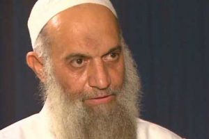 مصر تحاكم شقيق الظواهري بتهمة 'تشكيل تنظيم ارهابي مرتبط بالقاعدة'