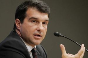 رئيس برشلونة السابق من البحرين : الفيفا على علم بما تقدمه لاماسيا