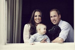 وصول الامير جورج ووالديه الى نيوزيلندا