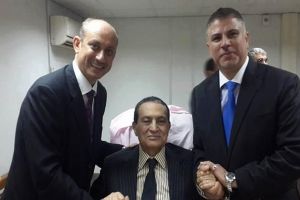 أحدث صورة للرئيس المصري الأسبق حسني مبارك