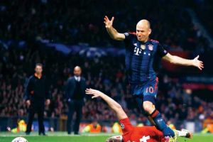 بايرن يأمل تجنب كمين الشياطين وبرشلونة يمتحن خبرته أمام أتلتيكو حسم التأهل إلى المربع الذهبي لأبطال أوروبا الليلة