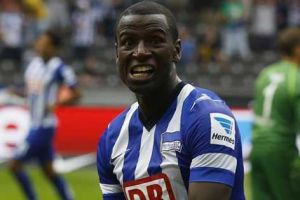 دورتموند يؤكد تعاقده مع المهاجم الكولومبي راموس