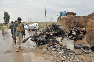 ثمانية قتلى في العراق والمسلحون يغلقون مجددا سد الفلوجة