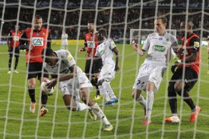 رين يفلت من كمين أنجيه ويتأهل لنهائي كأس فرنسا