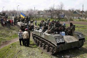 وزارة الدفاع الاوكرانية تنفى تقارير حول انضمام وحدات من الجيش  للانفصاليين الموالين لروسيا