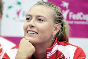 دورة شتوتغارت: شارابوفا تستهل حملة الدفاع عن لقبها بفوز بشق النفس