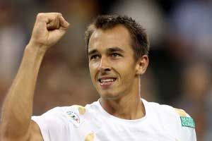 دورة بوخارست: روسول يواصل حملة الدفاع عن لقبه